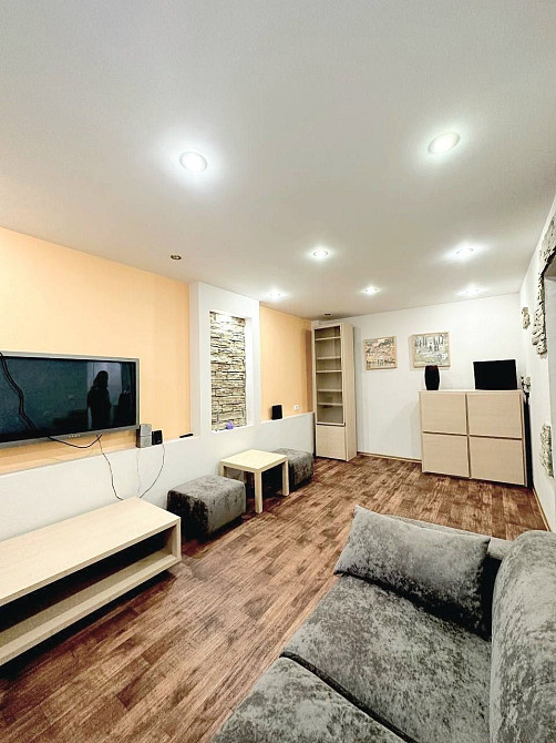 2к пр.Поля 44а (Кирова) Дніпро - зображення 5