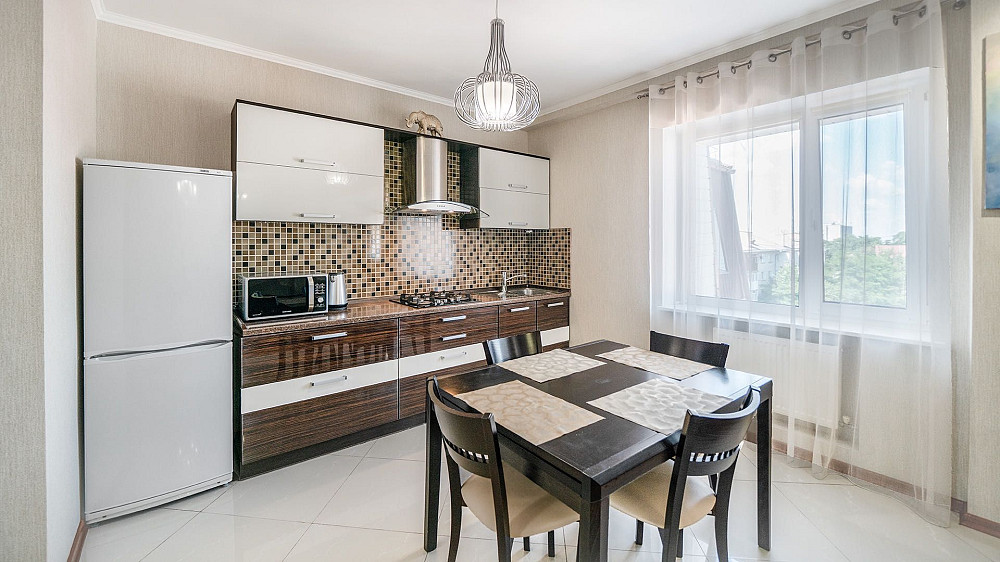 3 кімнатна ремонт меблі техніка, закритий двір, Центр, Площа вул.Княжа Чернигов - изображение 3