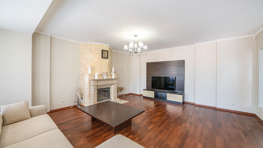 3 кімнатна ремонт меблі техніка, закритий двір, Центр, Площа вул.Княжа Чернигов - изображение 2