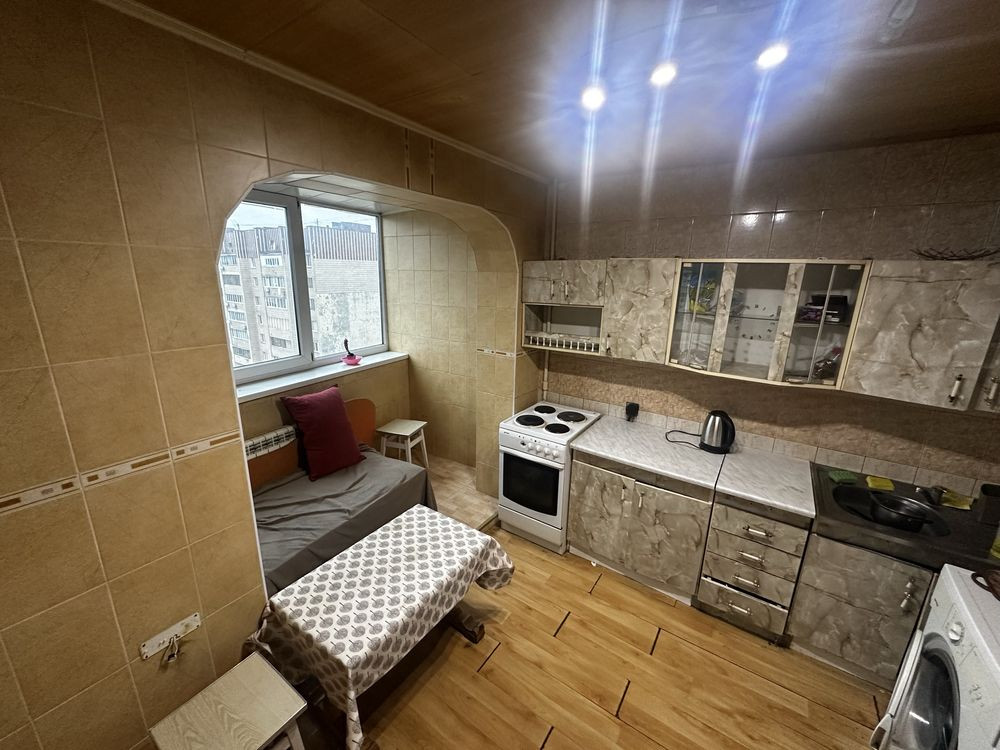 Продаж 1 кімнатної квартири м,Деміївська 5 хвилин Київ - зображення 1