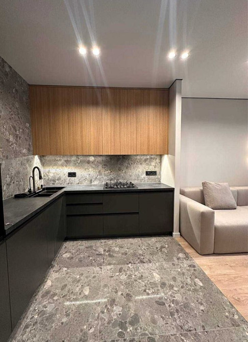 Продаж дуже стильної двохкімнатної квартири в жк нові метри! Ирпень - изображение 1