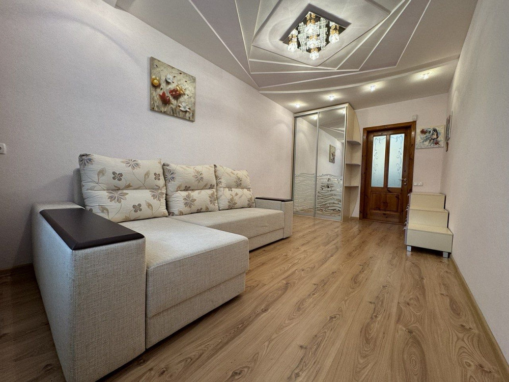 Продаж 3х кім. квартири, Кам'янське, лівий берег АГО  дизайнер. ремонт Каменское (Запорожская обл.) - изображение 1