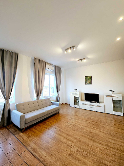 Продам свою 3-х кімнатну квартиру в ЖК 
Лермонтово м. Запоріжжя Запоріжжя - зображення 2