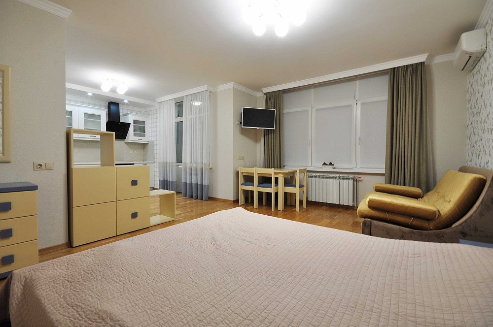 1-кім квартира ЖК Зелений Острів-2 ст.м Берестейська Сирець Дорогожичі Київ - зображення 1