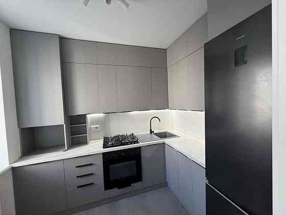 Оренда  трьохкімнатної ЖК Містечко центральне Височани Ивано-Франковск