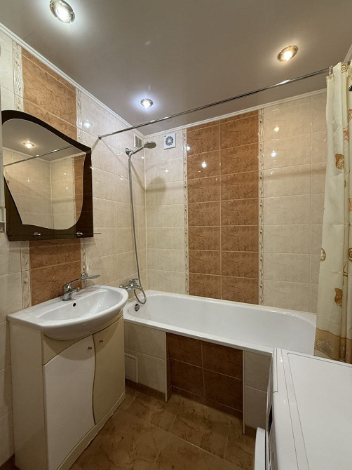 Здається в оренду 2 кімнатна квартира вул Г.Майдану Чернівці - зображення 7