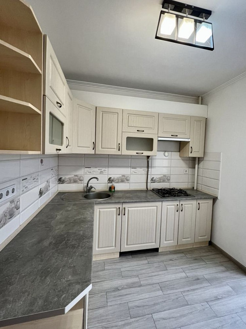 Простора, комфортна квартира р-н ТЦ Арсен, вул. Миколайчука Ивано-Франковск - изображение 2