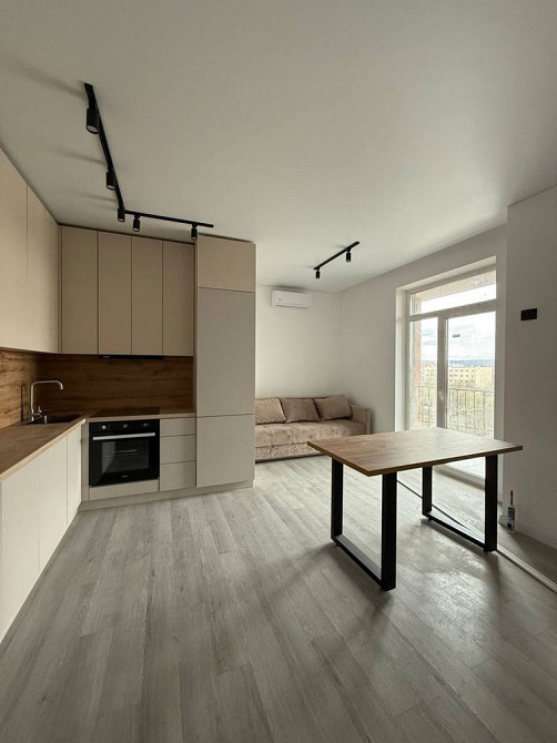 Продаж однокімнатної ЖК Central Avenue Ужгород - изображение 3