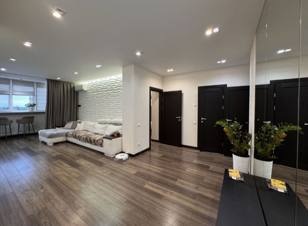 Продам 3х комнатную квартиру с ремонтом в новом кирпичом доме Одесса - изображение 2