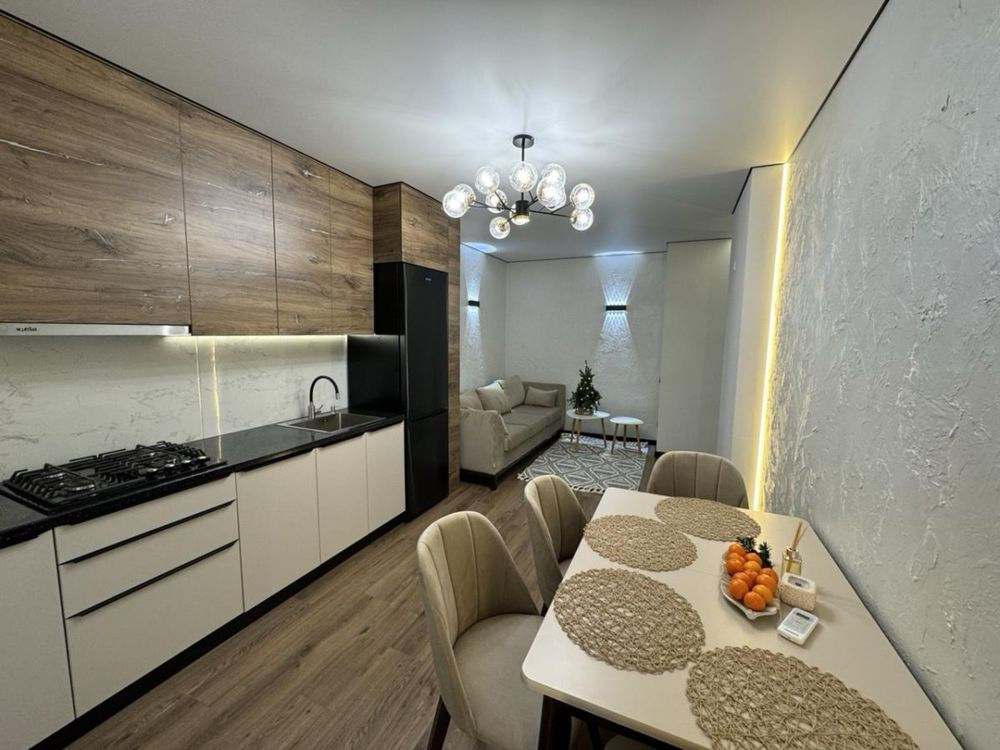 2-кім перша здача поряд з центром Івано-Франківськ - зображення 2