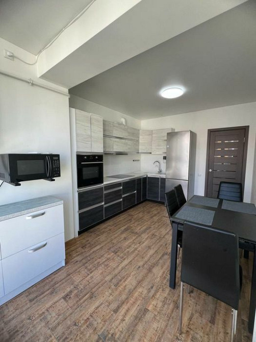 Оренда сучасної та затишної квартири в ЖК на Щасливому Ровно - изображение 2