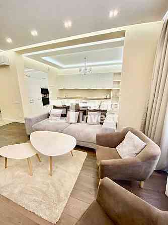 Здається простора 2-кім. квартира у ЖК Новопечерські Липки Киев