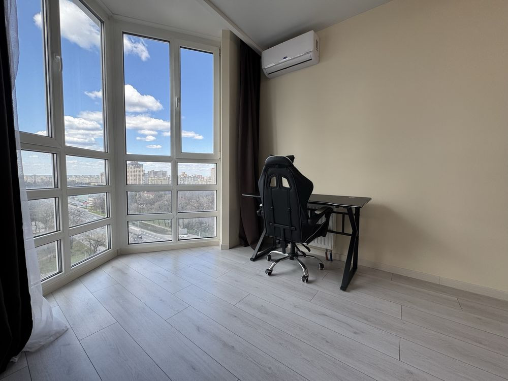 Берестейский пр. 109 А ( Перемоги) Киев - изображение 1