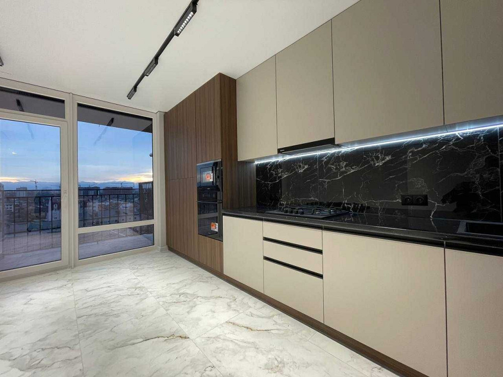 Продаж просторої  квартири із виглядом на Українські Карпати обмін Ивано-Франковск - изображение 3