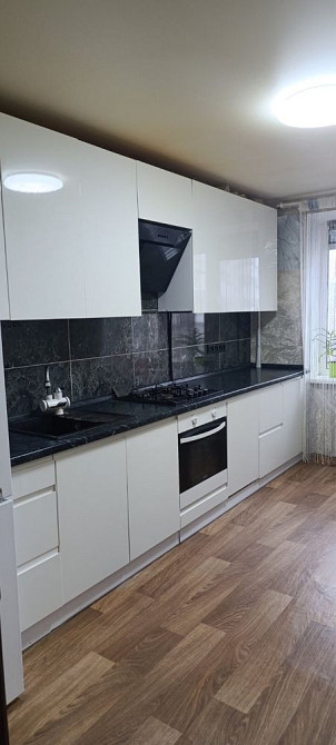 Продам гарну 3 кімн квартиру пр.Миру 204 (Ремзавод) Чернігів - зображення 1