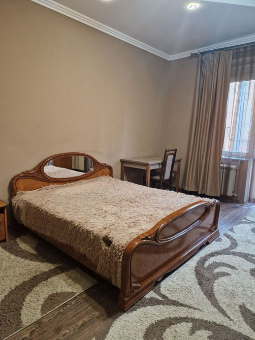 Оренда 2-х кімнатної квартири в центрі Черновцы - изображение 1