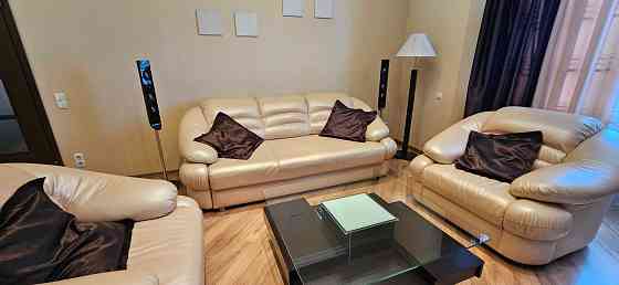 Урлівська 11/44. Дарницький р-он. Київ. Оренда  3х кімнатної квартири Киев