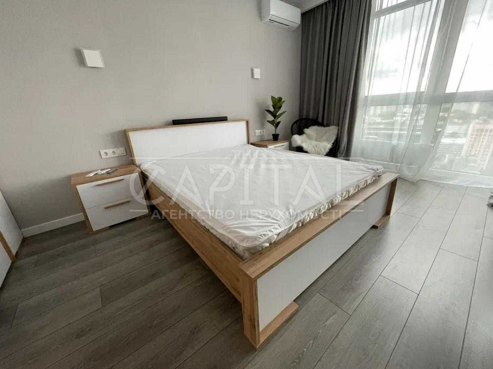 Оренда 1к./Квартира 42м/Французький квартал/ Джона Маккейна, Центр Киев - изображение 2