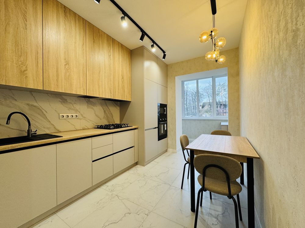 Перша здача, Евро 2к квартира 45м2 на вул. Висока Ірпінь - зображення 1