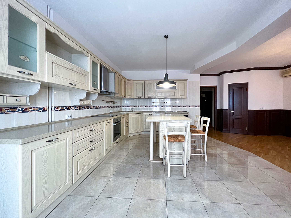 Оренда, вул. Кудрявська, 13-19, 4 кімнати, 205 м², Львівська площа Киев - изображение 6