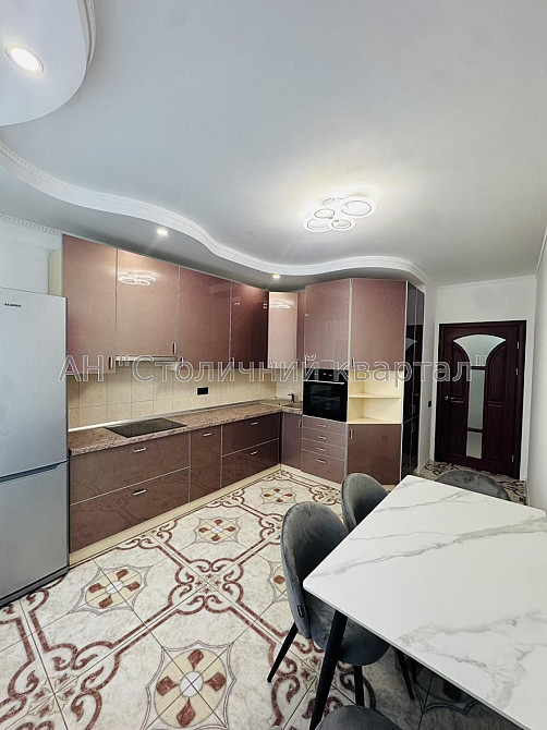 Оренда 2 к квартира в ЖК Сонячна Брама, ВДНГ, Здановської Київ - зображення 1