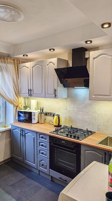 Оренда 2х кімнатної, вул. Котельнікова, 89, метро Житомирська Киев - изображение 1