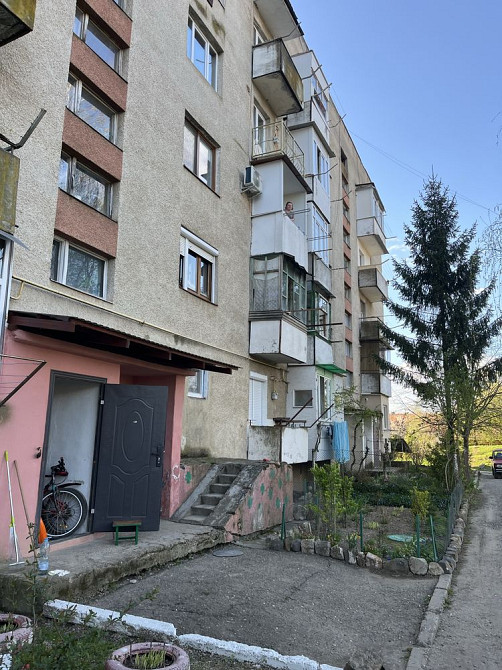 Однокімнатна 38м2 Берегово Лева 11-А Берегове - зображення 1