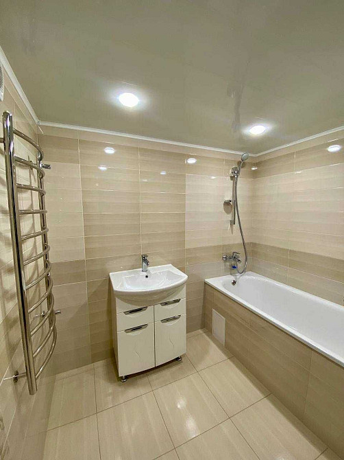 Велика 3 кімн. квартира в ПЗР,  114 м.кв., 2/9/Цегла Черкассы - изображение 4