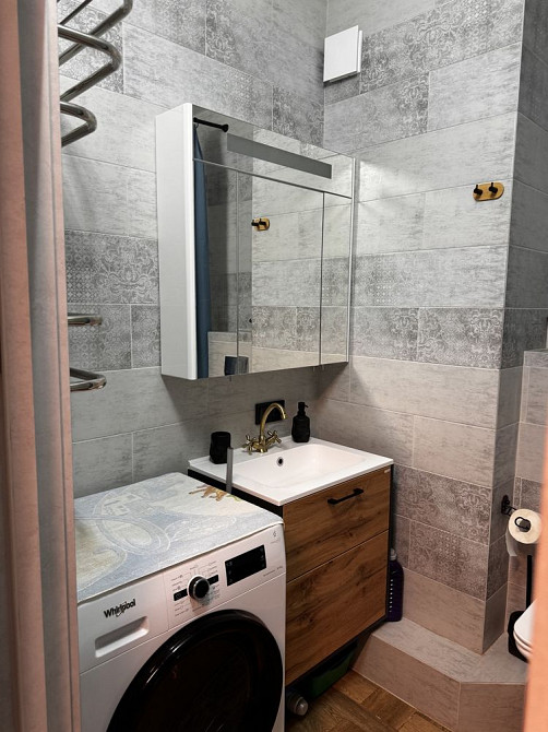 Однокімнатна квартира з ремонтом! Мінмальне оформлення! Ирпень - изображение 6