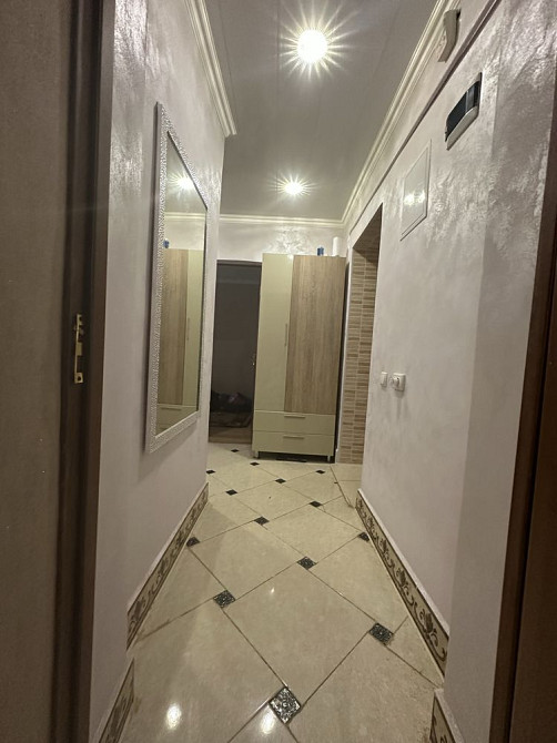 Продається 2х кімнатна квартира на пр. Незалежності Чернівці - зображення 3