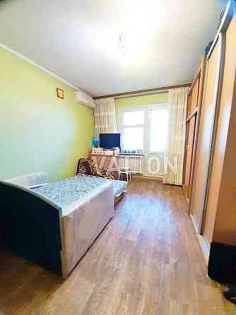 Продам 3к квартиру, 76 м кв, Печенізька 9, Центр, Лук'янівка, видова! Киев