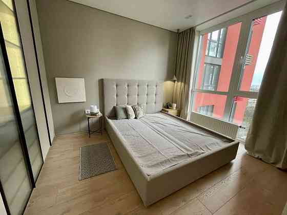 ЖК Варшавський + Продам 2-к 40м2 з дизайнерським ремонтом Retroville Киев