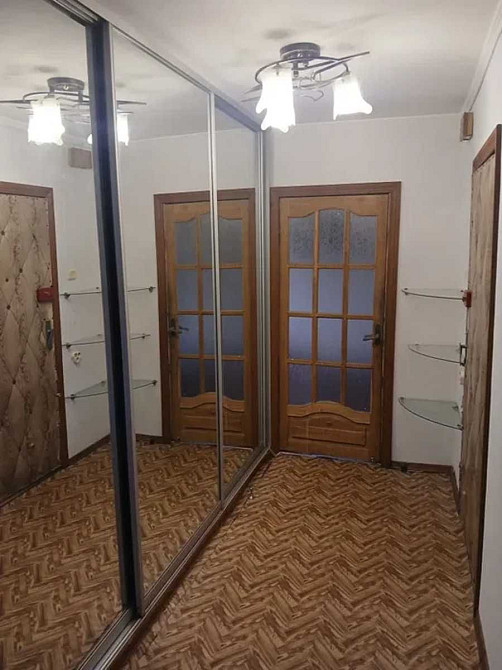 Продається 2х кімнатна квартира на малому ринку Запоріжжя - зображення 1