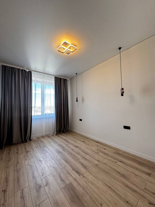 Продаж великої стильної 2 кімнатної квартири Ужгород - изображение 5