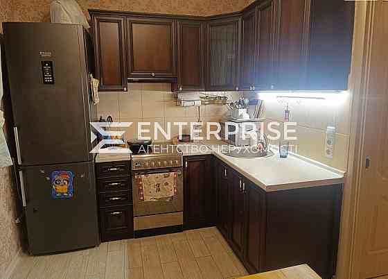 Продаж 1к квартири 38.7 кв.м  вул. О.Бальзака, Деснянський Киев