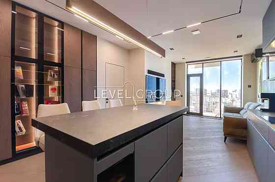 Бульварно-Кудрявська 21 Клубний будинок 'Арт Холл', VIP ремонт, 123 м2 Киев