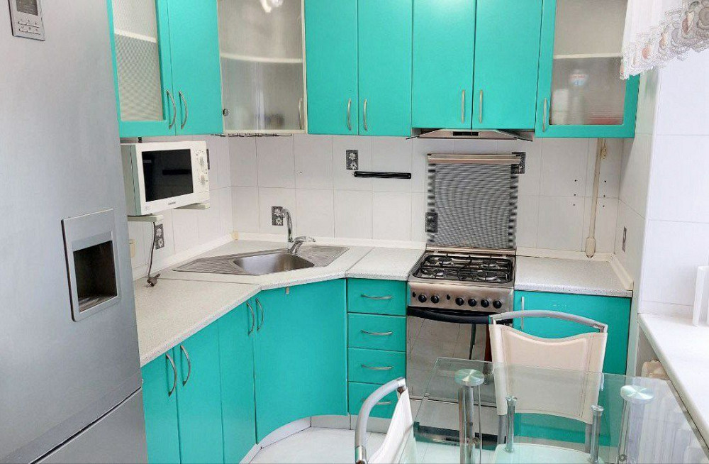 3 комнатная Космонавтов Ремонт мебель техника Одесса - изображение 1