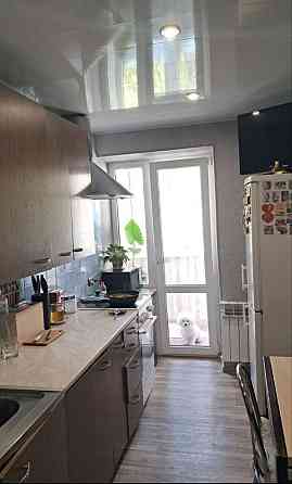 Продам 3 к квартиру с ремонтом в кирпичном доме на Красном Камне Днепр