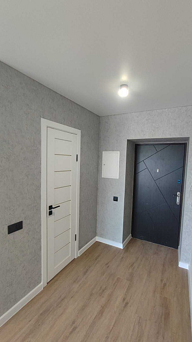 ЦЕНТР 1к квартира Найдешевша Новобудова в місті! за 39800$ з ремонтом! Хмельницький - зображення 8