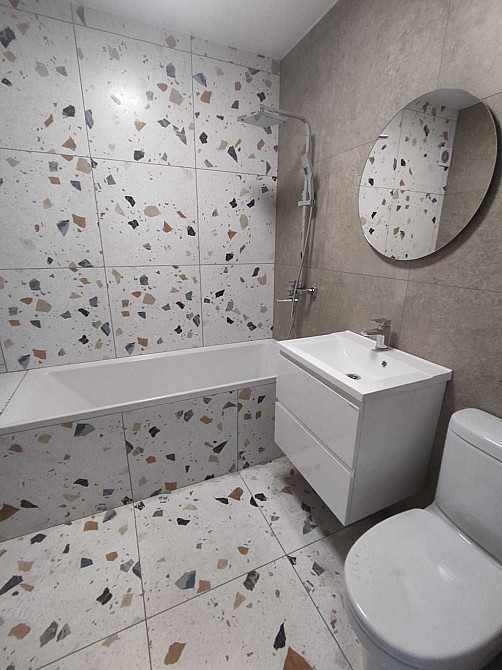 ЦЕНТР 1к квартира Найдешевша Новобудова в місті! за 39800$ з ремонтом! Хмельницький - зображення 3