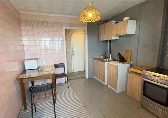 Продам видовую 3 к. квартиру 70 кв. метров в центре Красного Камня Днепр