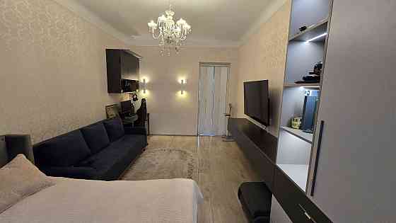 Продам 2к.квартиру.Печерськ.бул.Л.Українки 29.метро Звіринецька Киев