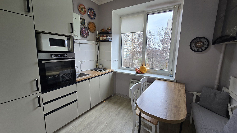 Продам 2к.квартиру.Печерськ.бул.Л.Українки 29.метро Звіринецька Киев - изображение 8