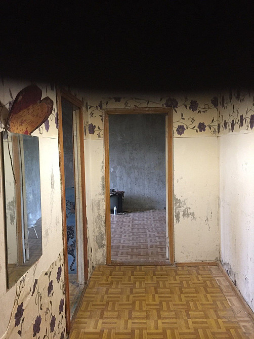 Продам 2х комн квартиру на 6 микр Лозова - зображення 1