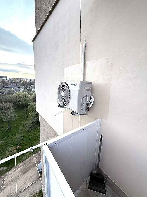 Продаж 2 кімн.квартири з ремонтом по вул Мирослава Скорика Ужгород - изображение 5