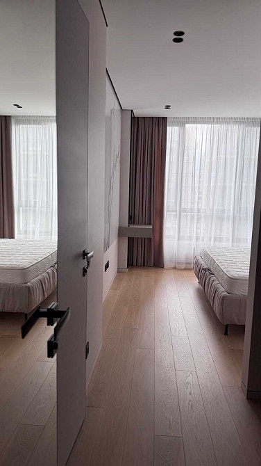 Дизайнерська 2-кімнатна в ЖК “Файна Таун” – якість у кожній деталі Киев - изображение 8