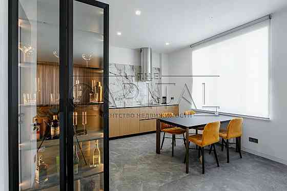 Продажа квартиры, ул. Никольско-Слободская, ЖК Солнечная Ривьера Киев