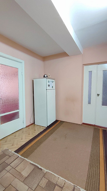 Продаж трикімнатної чешки район 11 школи Чернівці - зображення 5
