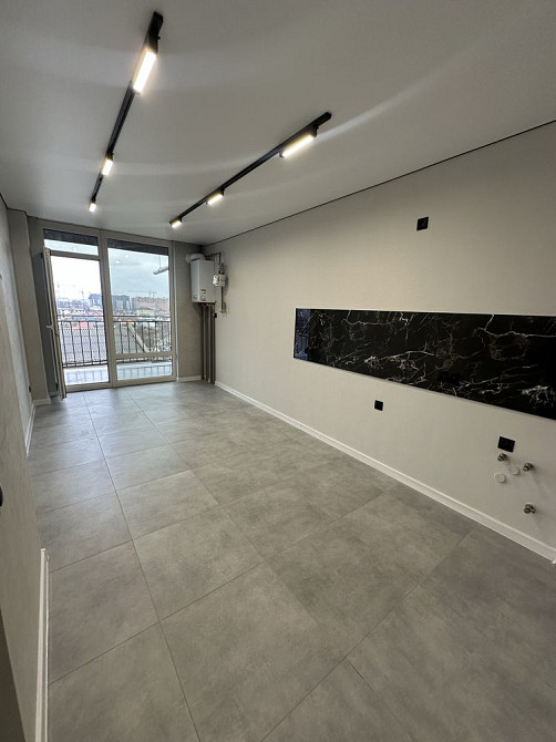 Продам Здану 2 кімнатну квартиру з кухнею- студією  в центрі міста Ивано-Франковск - изображение 1