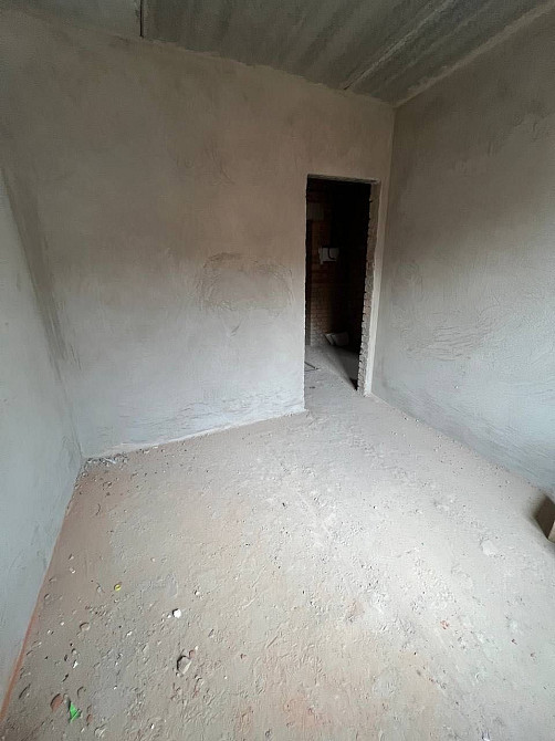 Простора 1-кімнатна квартира в мальовничому передмісті Буча - изображение 2